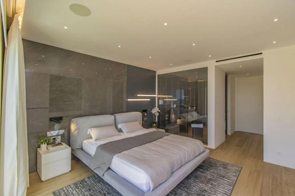 Chalet adosado en ኡርባኒሳሲኦን ፑኤንቴ ሮማኖ