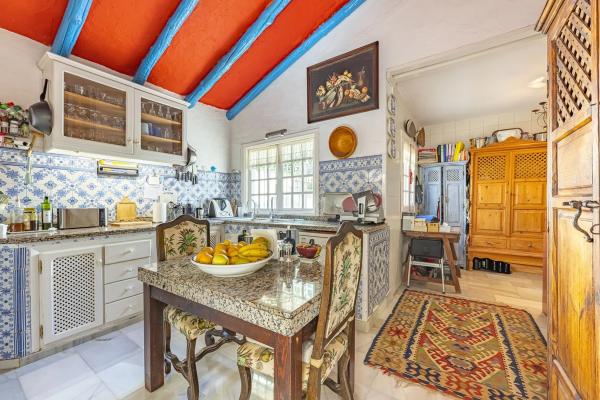 Casa independiente en calle Romero de Torres, 15