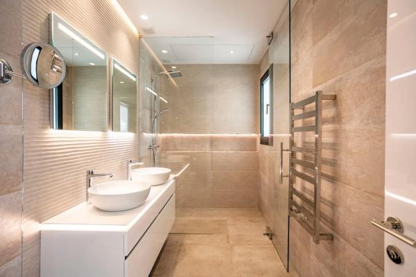 Casa independiente en calle Sierra Blanca