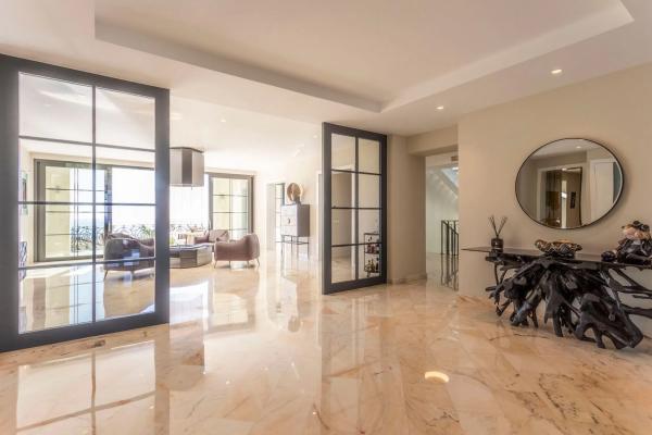 Casa independiente en calle Sierra Blanca