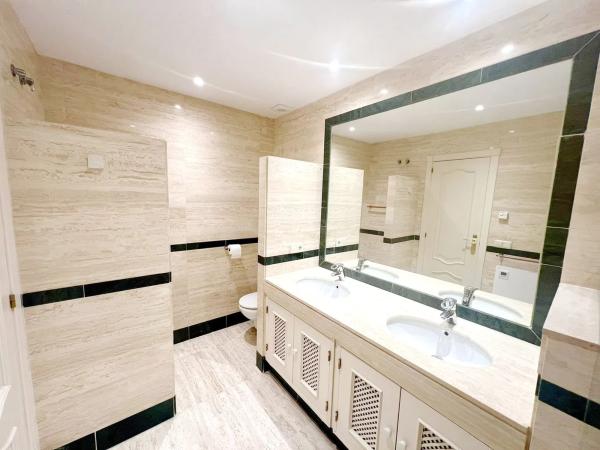 Piso en calle José Meliá, 5