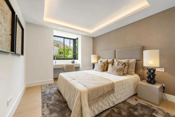 Casa independiente en calle Cartama, 68 -70