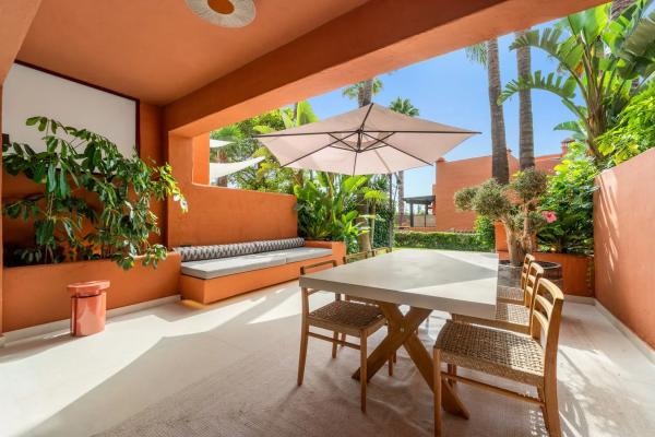 Chalet adosado en Poligono Urpng9