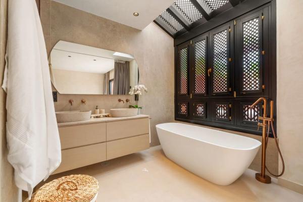 Chalet adosado en Pintor Francisco Iturrino, 3