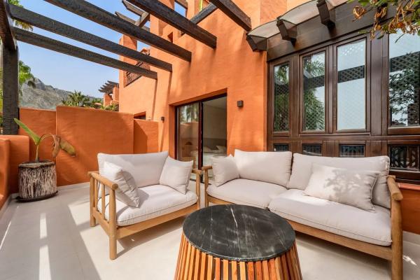 Chalet adosado en Pintor Francisco Iturrino, 3