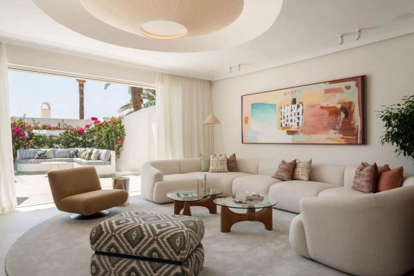 Chalet pareado en Urbanización Oasis Club, 1 -19