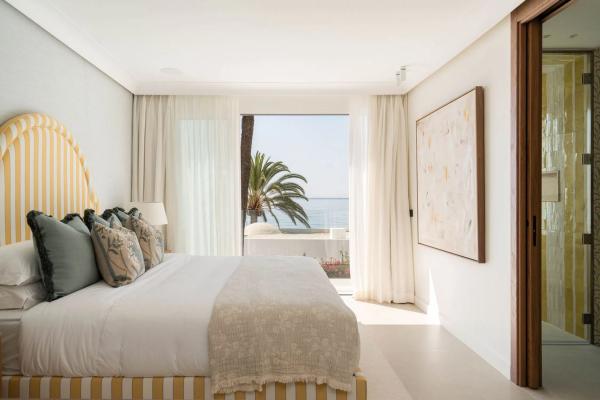 Chalet pareado en Urbanización Oasis Club s/n