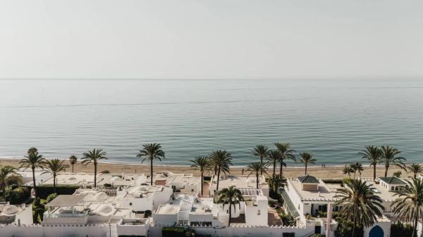 Chalet pareado en Urbanización Oasis Club s/n