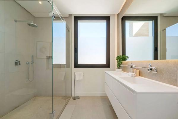 Casa independiente en Pintor Francisco Iturrino