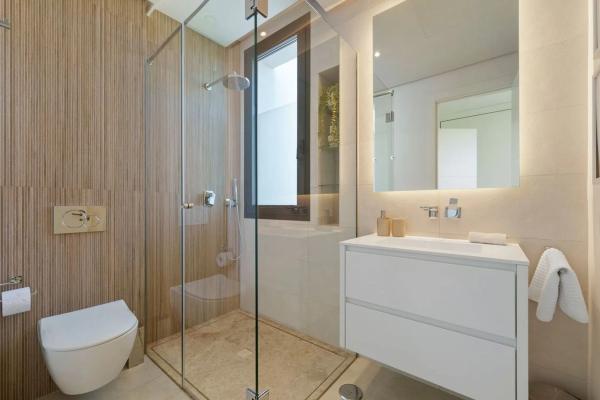 Casa independiente en Pintor Francisco Iturrino