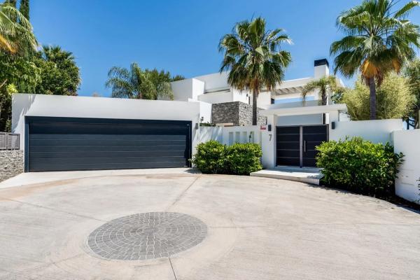 Casa independiente en Lugar Urbanizacion Lomas de Marbella Club, 78