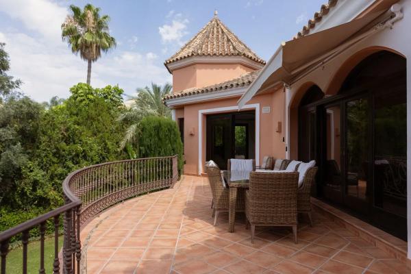 Casa independiente en calle Granados, 6