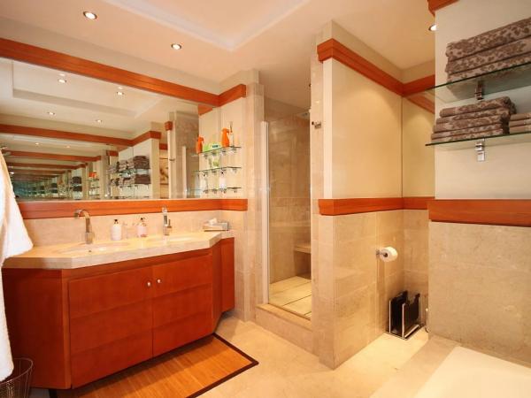 Piso en la trinidad, 8