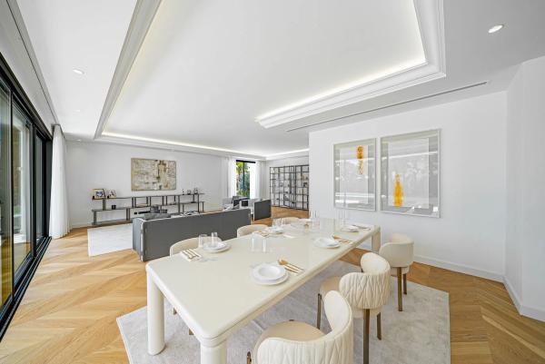 Chalet en calle Sierra Bermeja