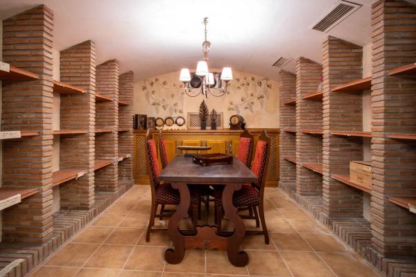 Casa independiente en Urbanizacion Altos Reales, 8