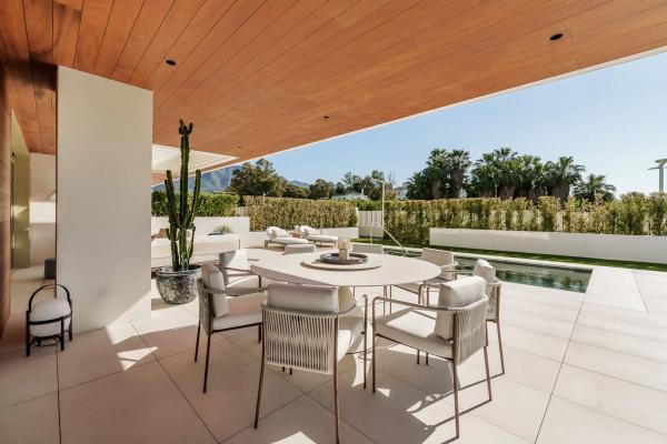 Dúplex en Urb. Lomas de Río Verde, 9