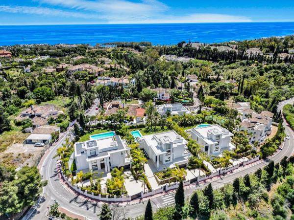 Casa independiente en Las Lomas de Marbella Club (investhome), Villa 2, C/Sierra Bermeja, Golden Mile, Marbella s/n