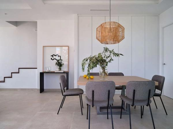 Casa independiente en calle Calomela