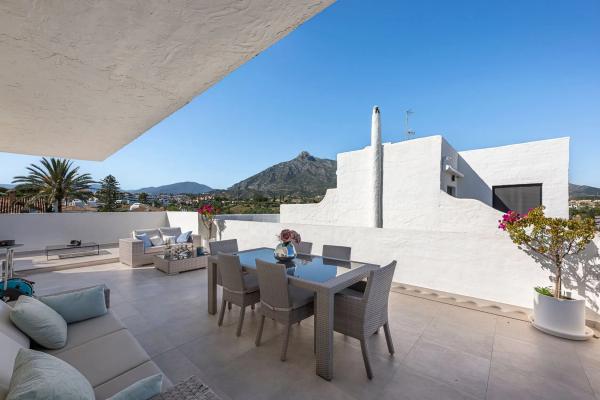 Ático en Lugar Urbanizacion Lomas de Marbella Club, 101 a