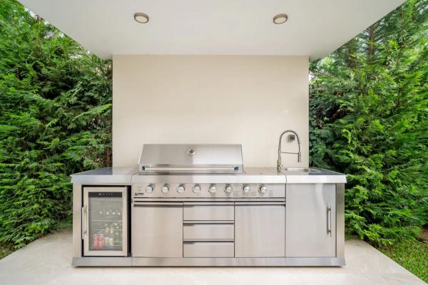 Casa independiente en calle Liszt