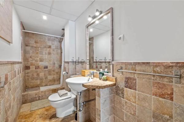 Piso en calle Sierra Cazorla, 2