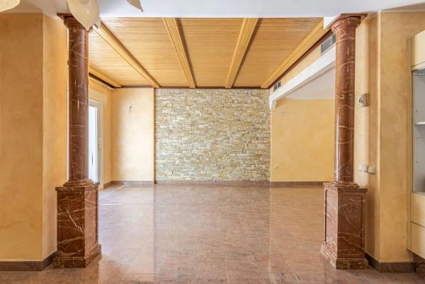 Estudio en Barrio Puente Romano