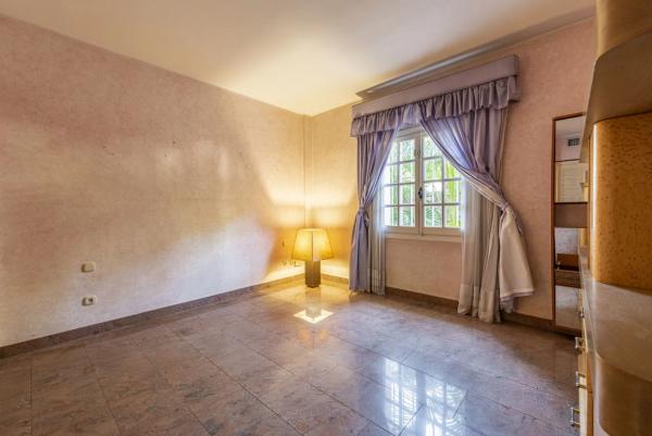 Estudio en Barrio Puente Romano