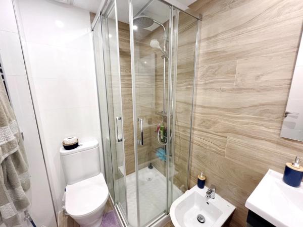 Piso en avenida Conde Rudi, 2