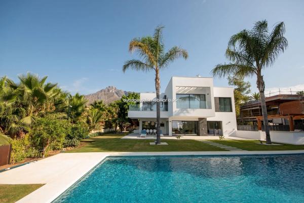 Chalet en Barrio Sierra Blanca