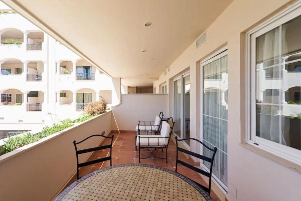 Piso en avenida Principe Alfonso Hohenloh, 19