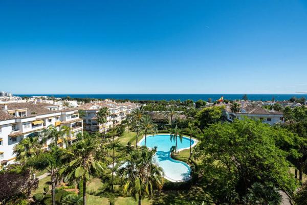 Dúplex en Barrio La Carolina-Guadalpín