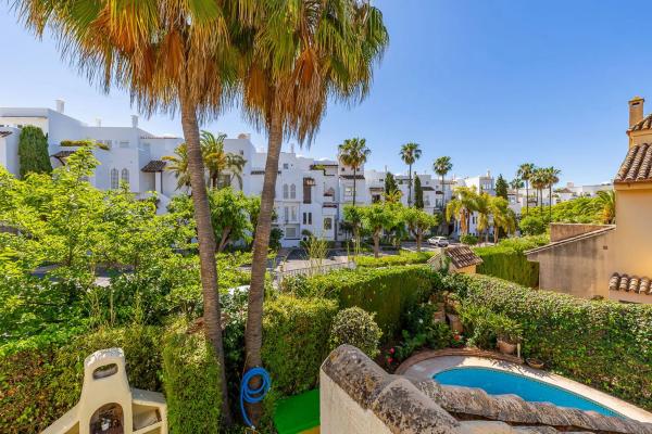 Casa independiente en calle Velázquez, 9