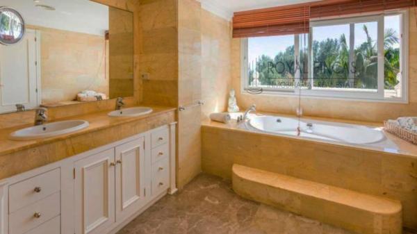 Casa independiente en Nagüeles-Milla de Oro, Marbella s/n