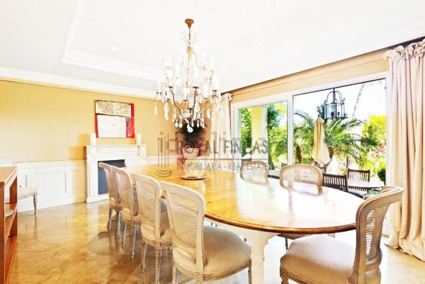 Casa independiente en Nagüeles-Milla de Oro, Marbella s/n