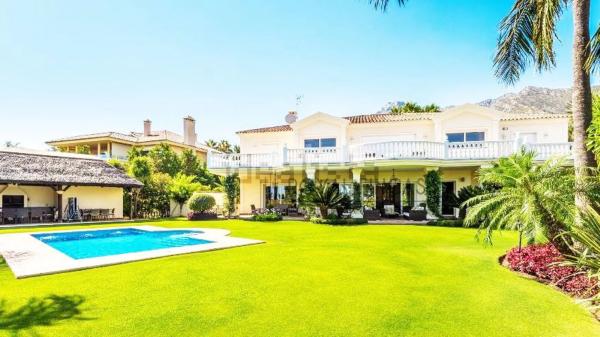 Casa independiente en Nagüeles-Milla de Oro, Marbella s/n
