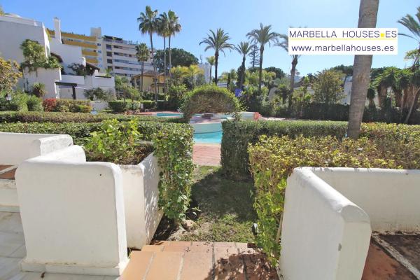 Piso en Barrio La Carolina-Guadalpín