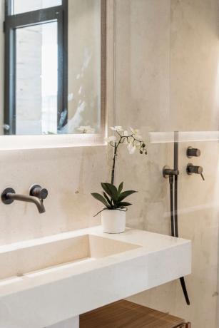 Piso en Urb. Los Pinos de Aloha, 635