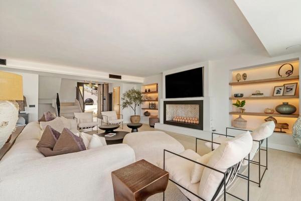 Casa independiente en avenida del Prado