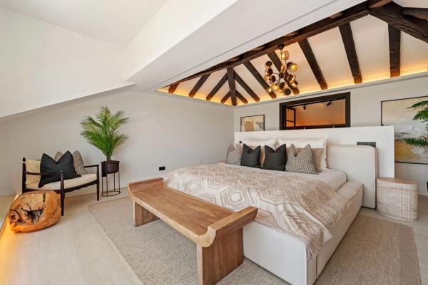 Casa independiente en avenida del Prado