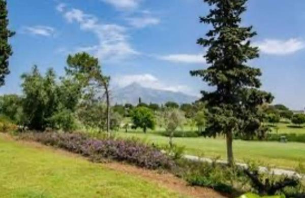 Piso en avenida Valle del Golf