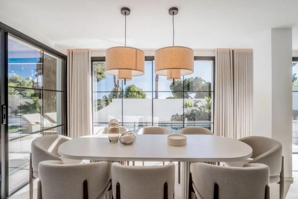 Chalet pareado en avenida del Golf