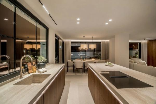 Chalet pareado en avenida del Golf