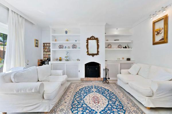 Chalet adosado en Urbanización los Olivos I, 5