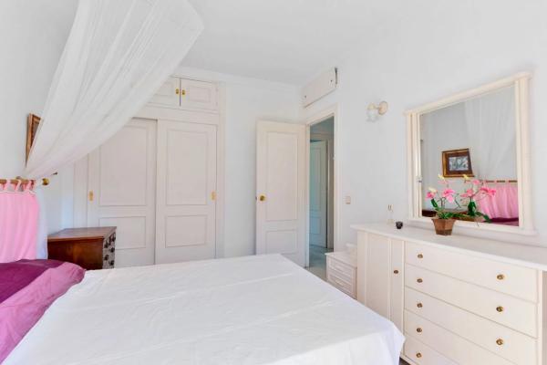 Chalet adosado en Urbanización los Olivos I, 5