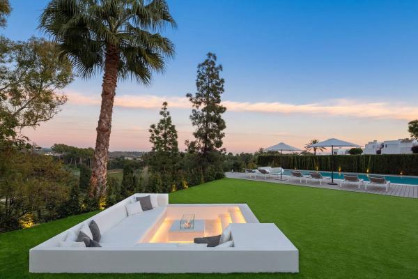 Casa independiente en Urbanizacion Nva Andalucia Aloha, 174