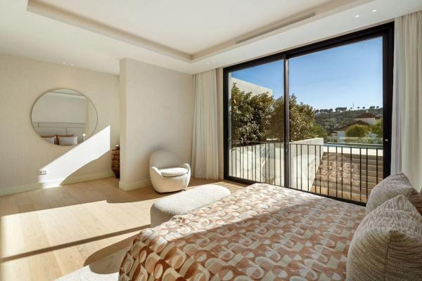 Casa independiente en calle Levante