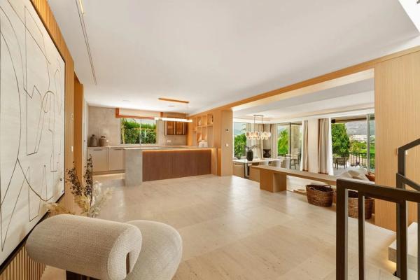 Casa independiente en avenida del Prado