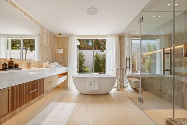 Casa independiente en avenida del Prado