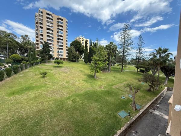 Estudio en Urbanización torres de aloha, 1