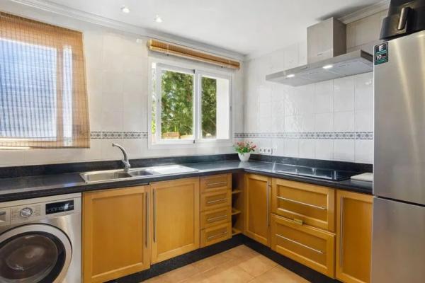 Dúplex en Urbanización Los Pinos de Aloha